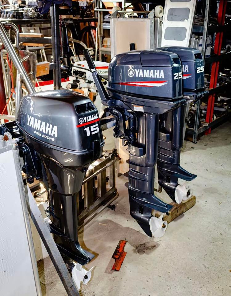 Boat motor for sale